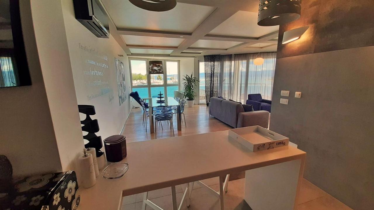 Apartment Iva Omiš Buitenkant foto