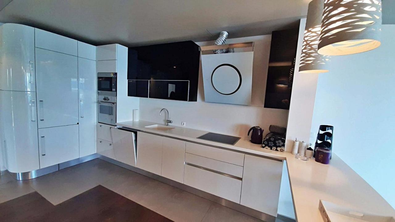 Apartment Iva Omiš Buitenkant foto