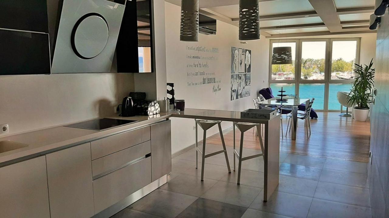 Apartment Iva Omiš Buitenkant foto