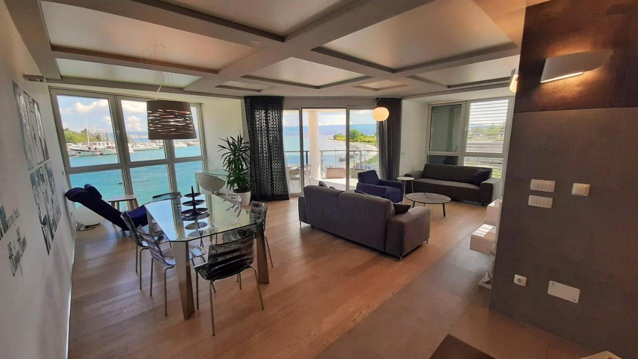 Apartment Iva Omiš Buitenkant foto