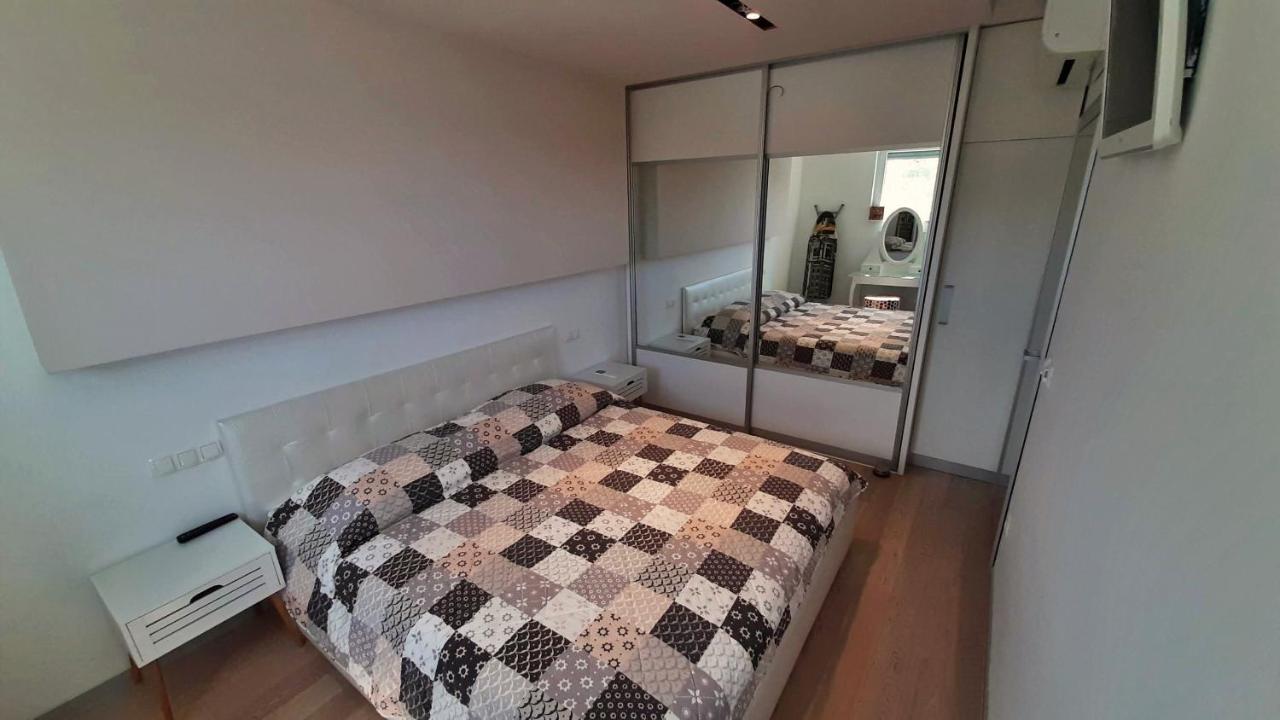 Apartment Iva Omiš Buitenkant foto